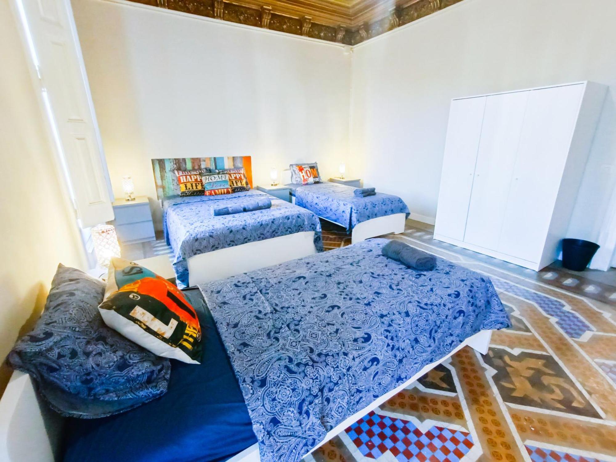 Private Rooms By Plaza Catalunya Barcelona Exterior foto